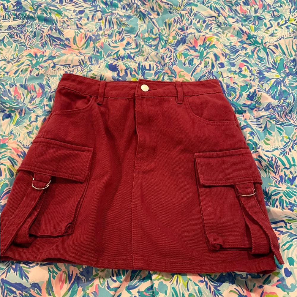 Chic Red Mini Skirt with Pockets